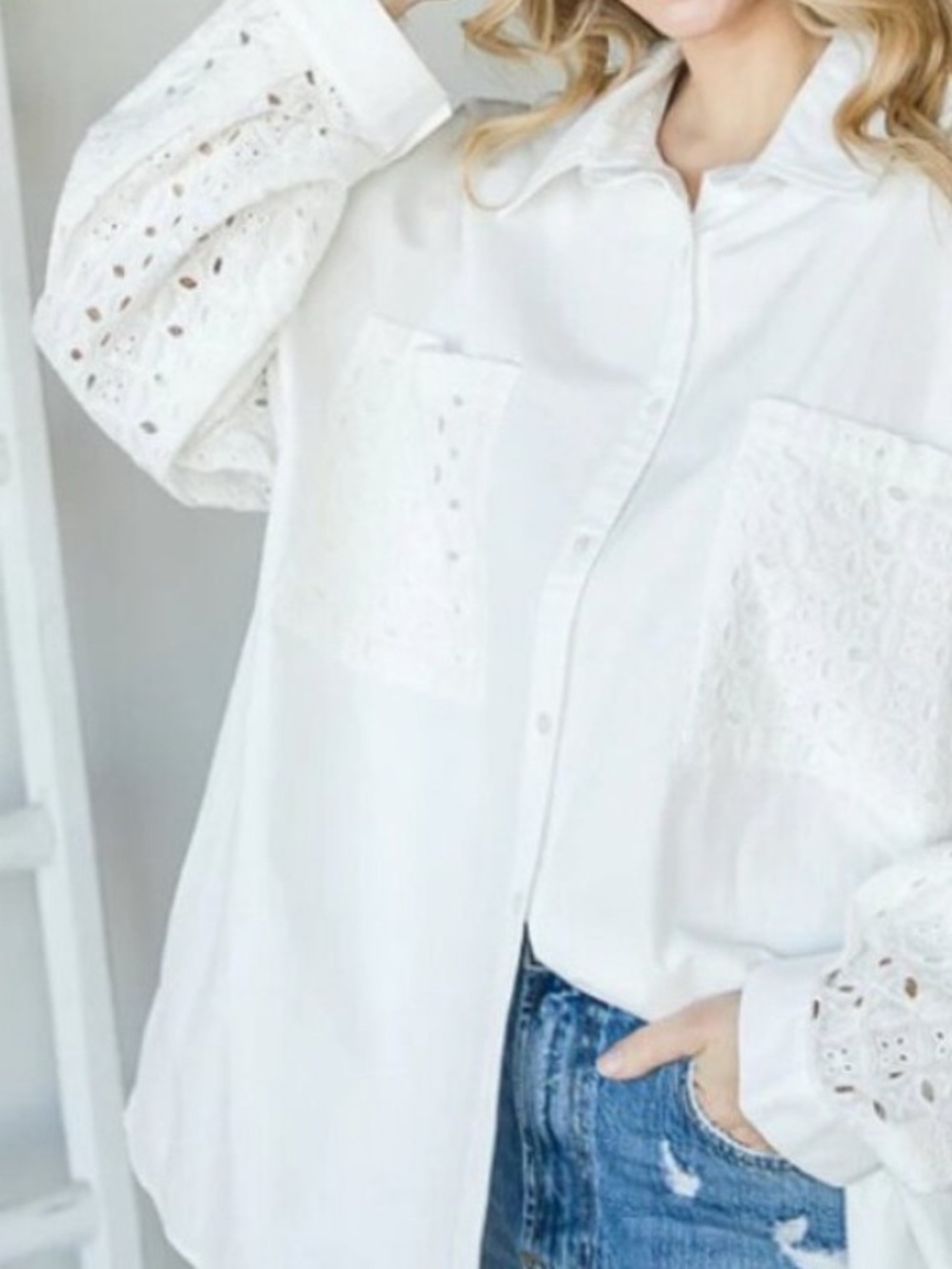 OLI & HALI Off White Eyelet Sleeve Button Up Oversize beachy Small Lagen look